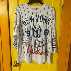 1991 New York Yankees 1961 World Series Champs 3rd Quarter Sleeve Shirt